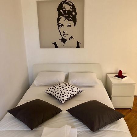 Studio Confort Bucureşti Exterior foto