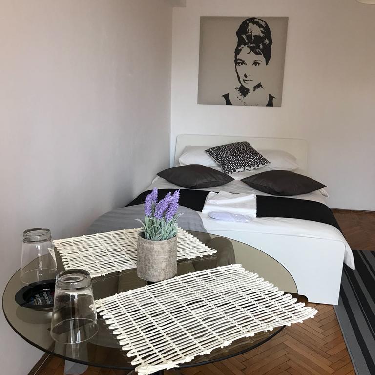 Studio Confort Bucureşti Exterior foto